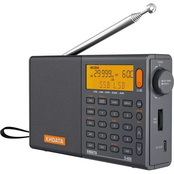 XHDATA D-808 — всеволновый портативный