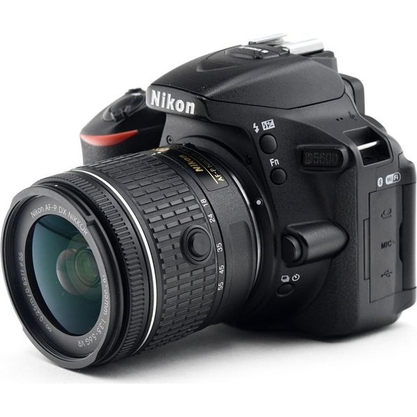 Nikon D5600 — зеркальный APS-C